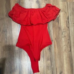 Ruffled off the shoulder bodysuit size S